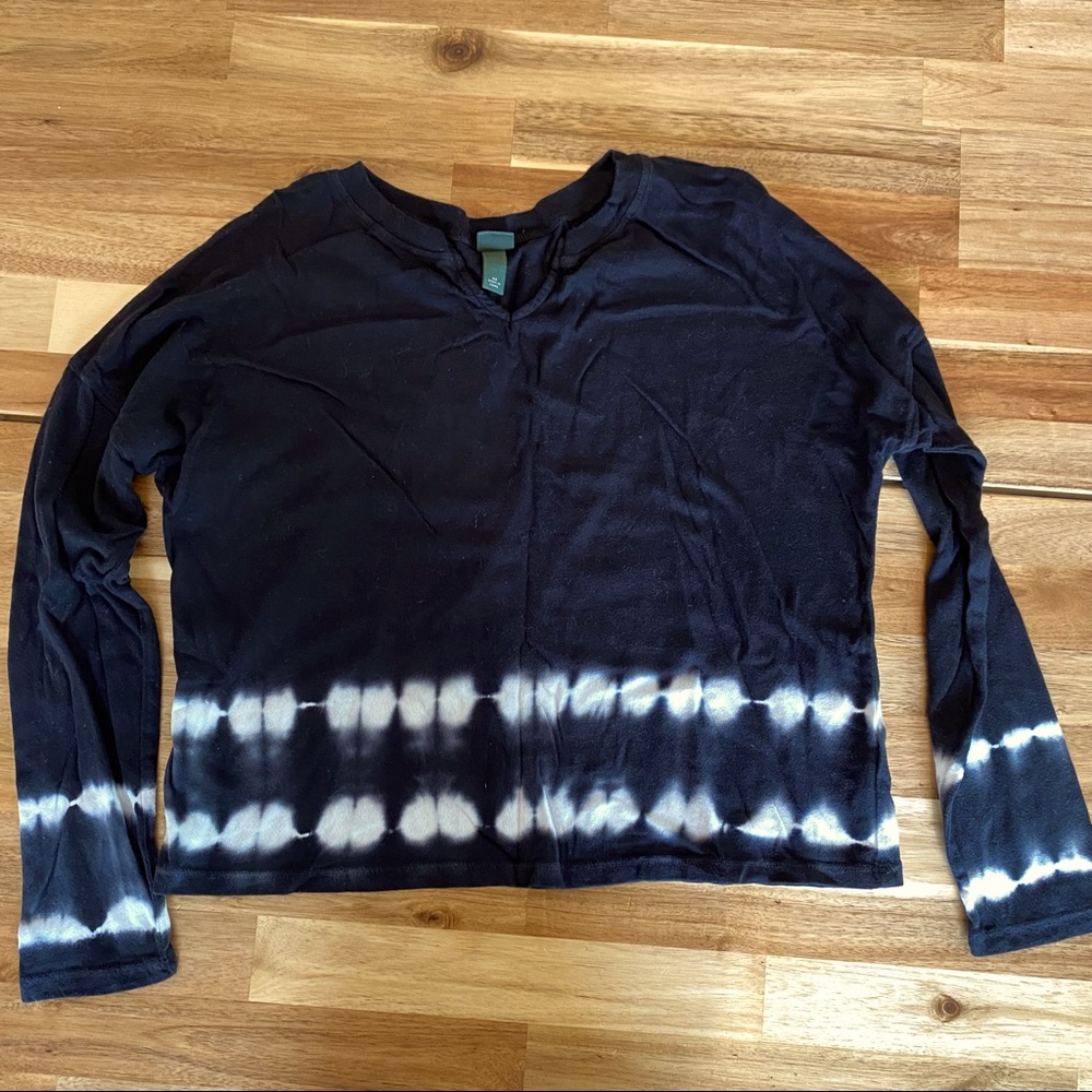 Wild Fable Tie-dyed shirt black and white size XS